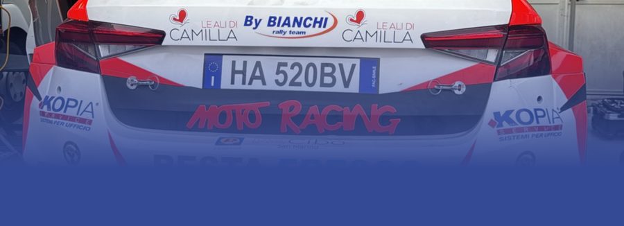 Auto da rally del team Motoracing Felina